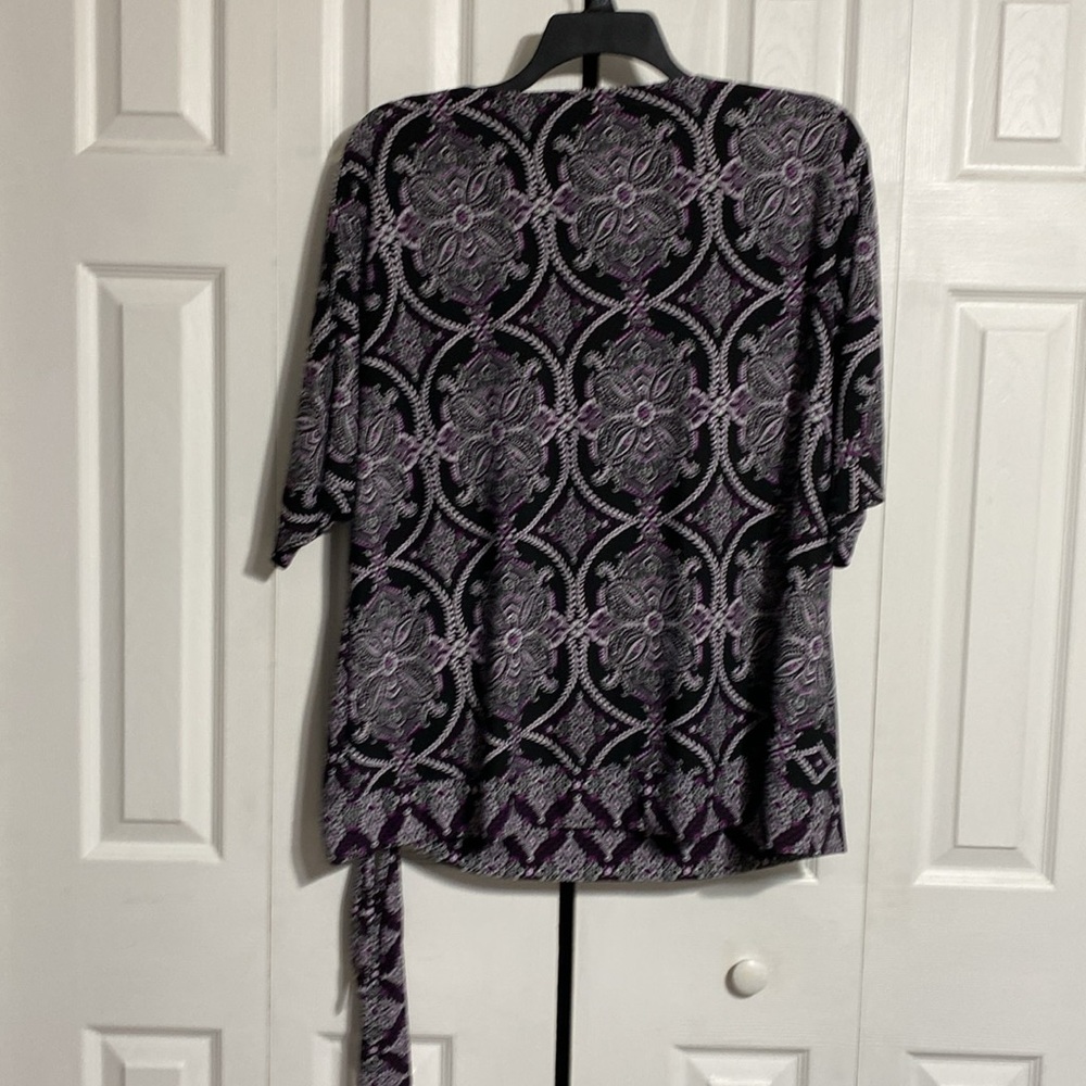 PRETTY Roz & Ali stretch Purple Black & white Short Sleeve top blouse shirt  3X - Picture 6 of 12